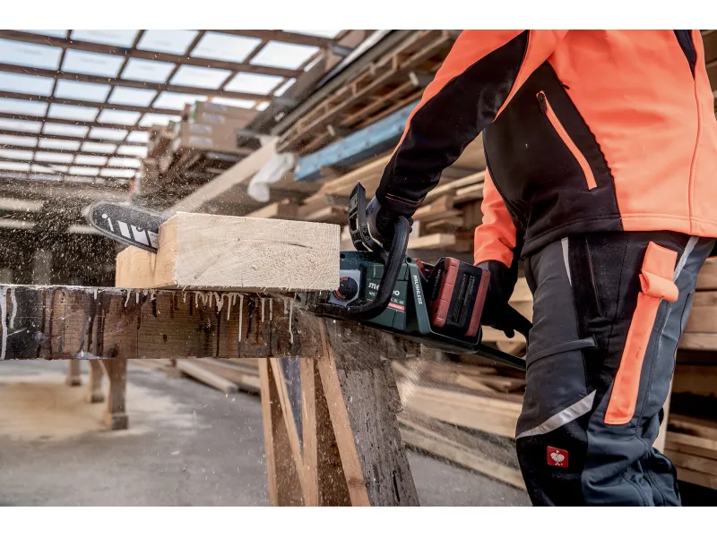 Akku-Kettensäge Metabo MS 36-18 LTX BL 40 solo – Bild 4