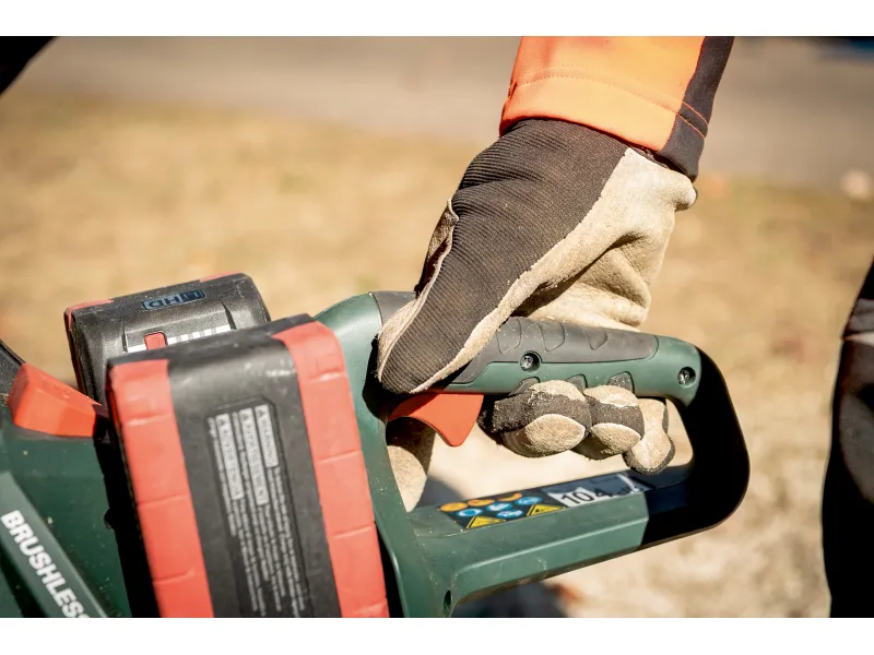 Akku-Kettensäge Metabo MS 36-18 LTX BL 40 solo – Bild 12